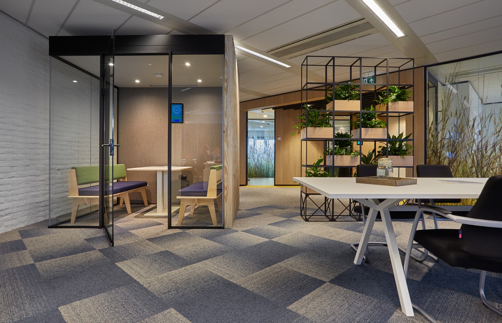 Bureau in aanbouw Holding B.V.