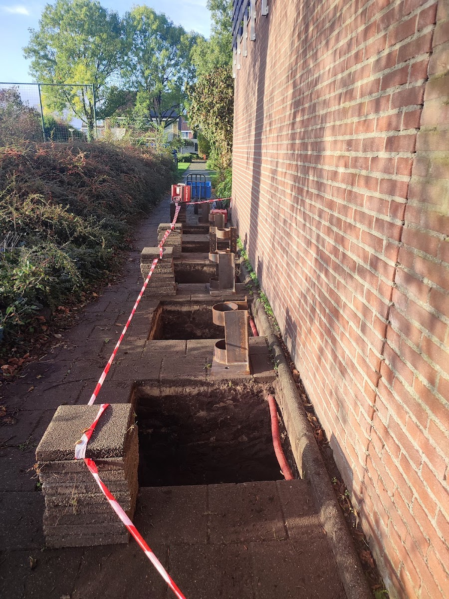 Aanbouw Verzakt