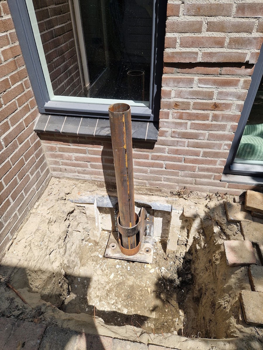 Aanbouw Verzakt