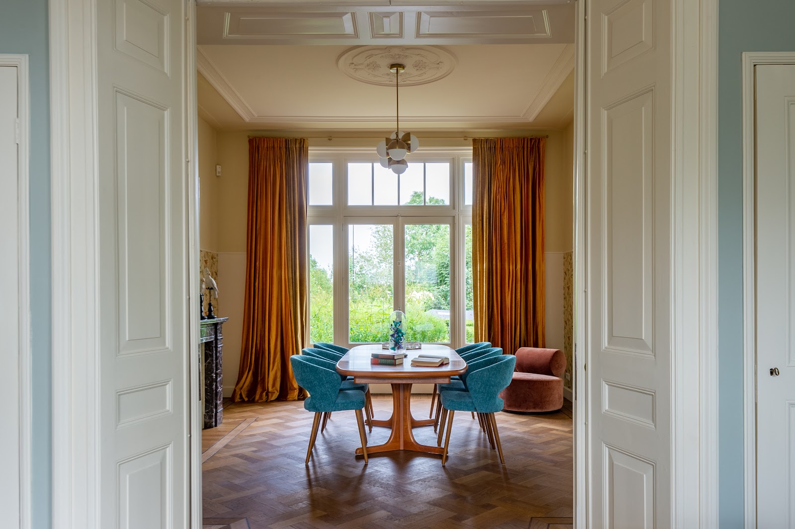 Y-Ben Interieur & Projectdesign